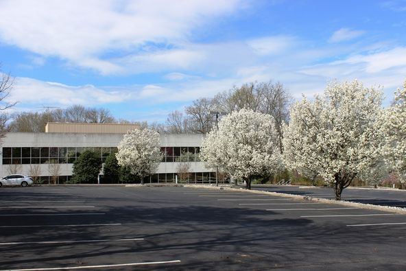 10301 Technology Drive, Knoxville, TN 37932